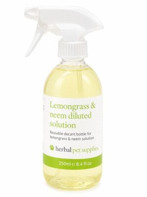 250ml Lemongrass & Neem Solution Decant Spray Bottle